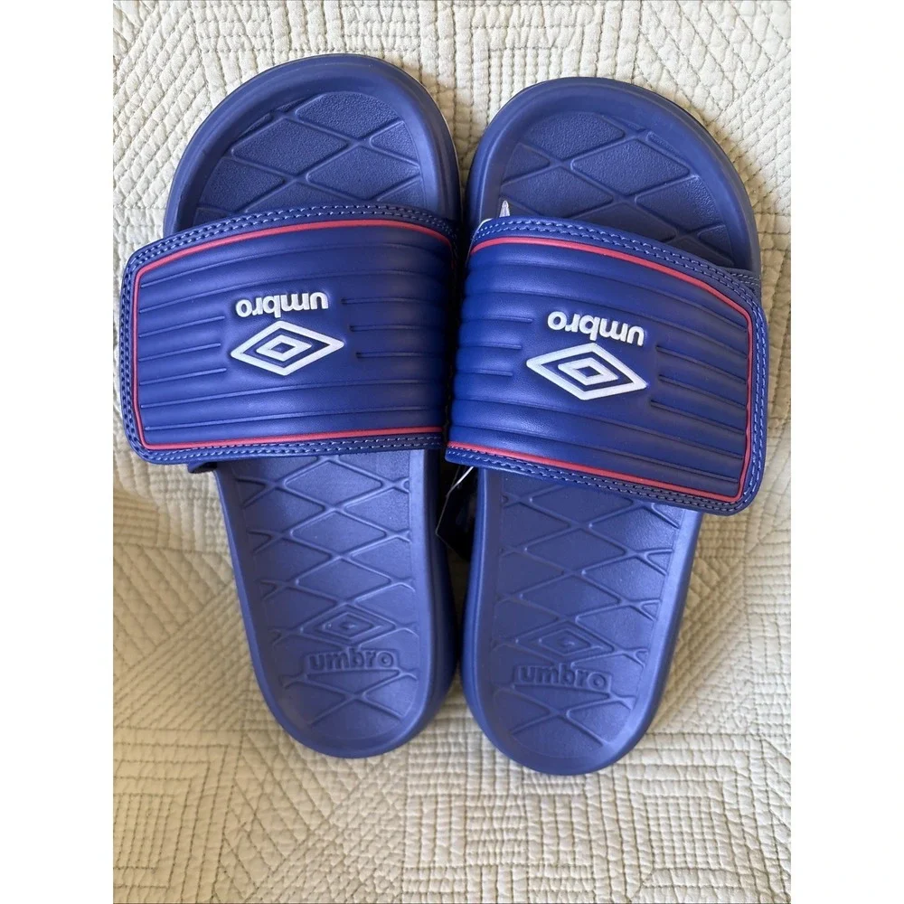 Umbro Rubber Foam Slides Mens 7 Blue/red Piping SUPER COMFORTABLE!